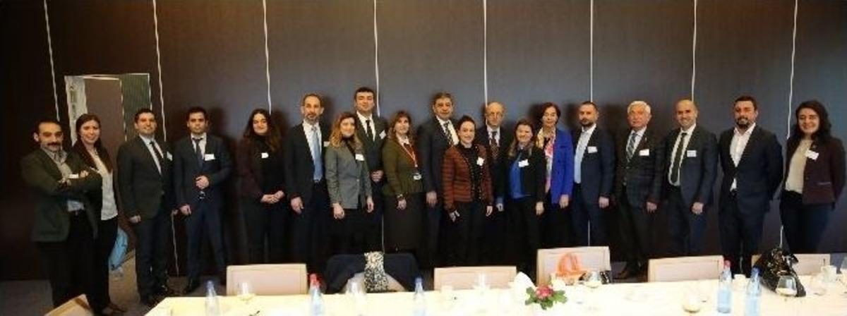 12 Yıldız Şehri &Ouml;d&uuml;l&uuml; 3. Kez Karşıyaka&rsquo;nın