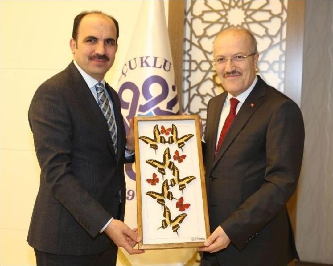 Başkan Altay: &ldquo;sel&ccedil;uklu 50 İlden 77 &Uuml;lkeden B&uuml;y&uuml;k&rdquo;