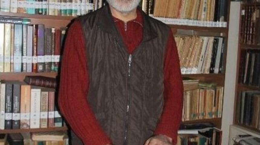 Sosyolog Mustafa Aksoy: "tarihe Set &Ccedil;ektiler"