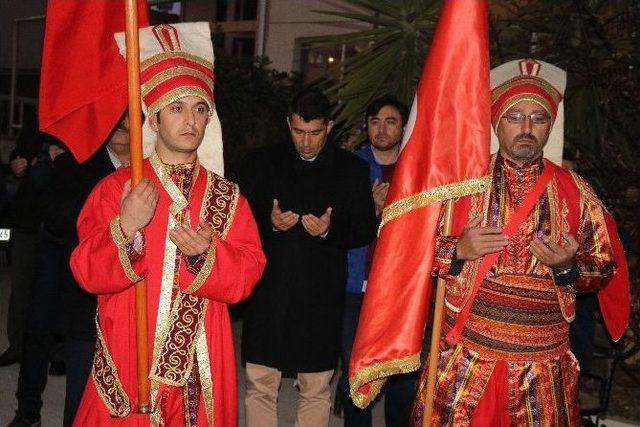 Antalya’da Asker Adayları Mehter Takımıyla Uğurlandı