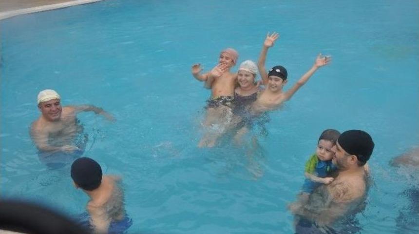 (&ouml;zel Haber) Şifalı Şehirde Y&uuml;zyıllardır &Ccedil;amurdan Şifa Aranıyor