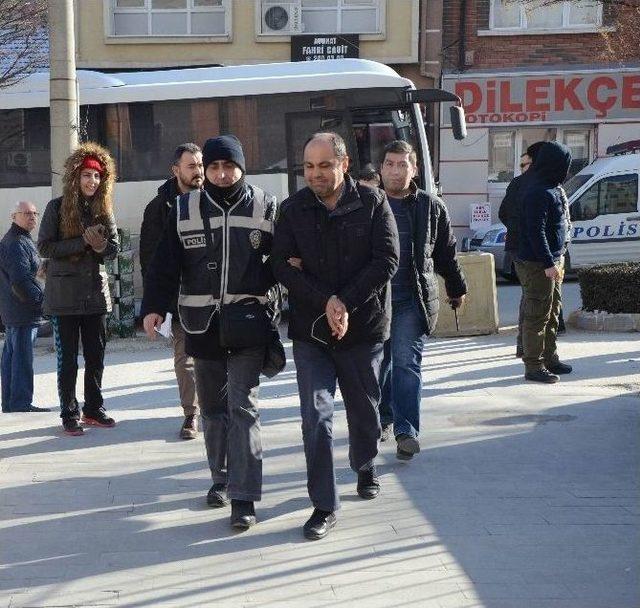 Fetö’den Gözaltına Alınan 7 Polis Adliyeye Sevk Edildi