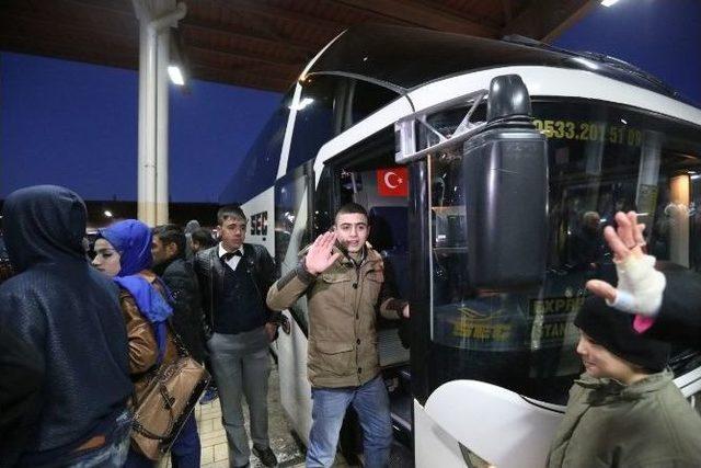 Uyuşturucudan Kurtulan Gen&ccedil; Askere Uğurlandı 1