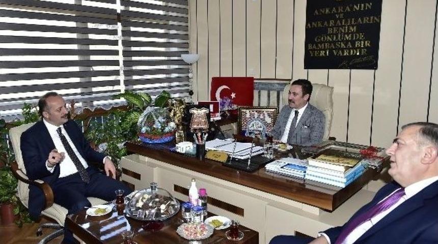 Akg&uuml;l&rsquo;den Ahid&rsquo;in Yeni Y&ouml;netimine Hayırlı Olsun Ziyareti