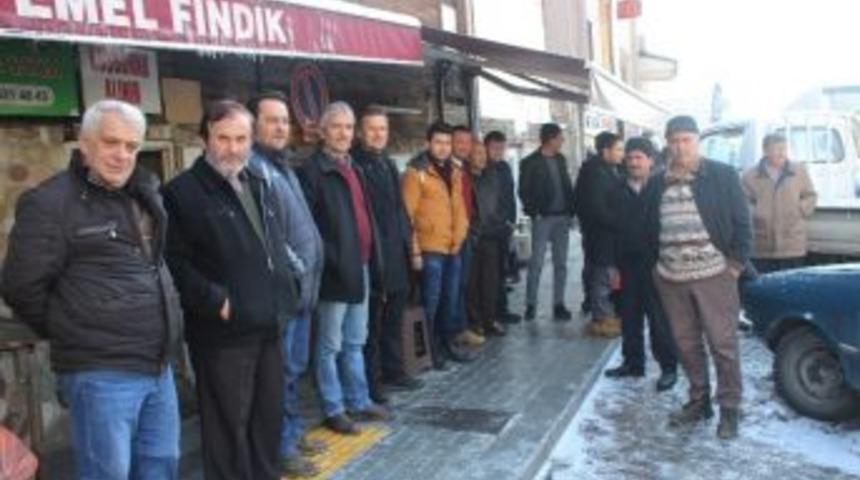 Minib&uuml;s Şof&ouml;rleri Eylem Yaptı