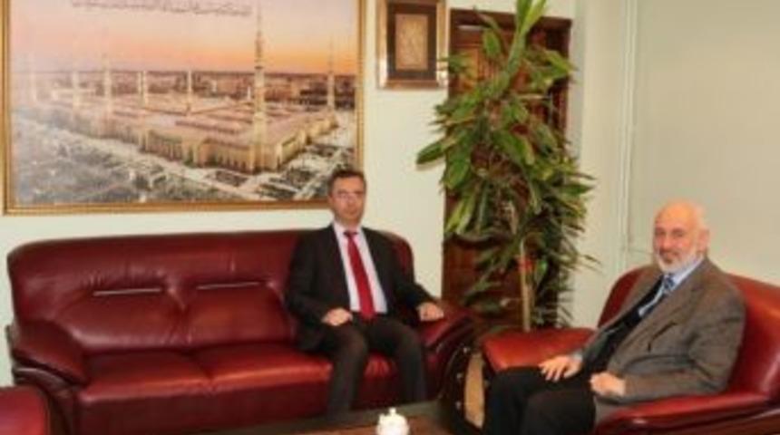 Adalet Komisyon Başkanı Akıncı&rsquo;dan M&uuml;ft&uuml; Arvas&rsquo;a Ziyaret