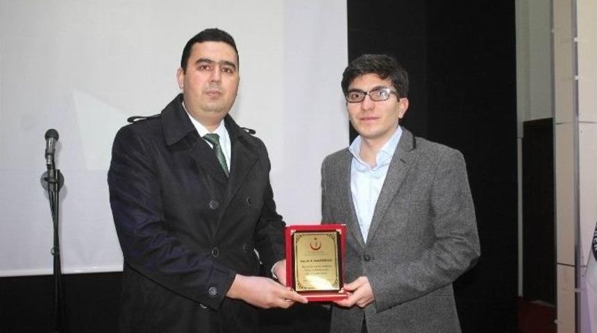 Gemerek Devlet Hastanesinde Başarılı Sağlık Personelleri Ödüllendirildi