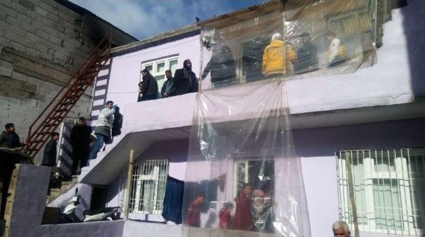 1,5 Ay İ&ccedil;erisinde İkinci Kez Sobadan Zehirlendiler