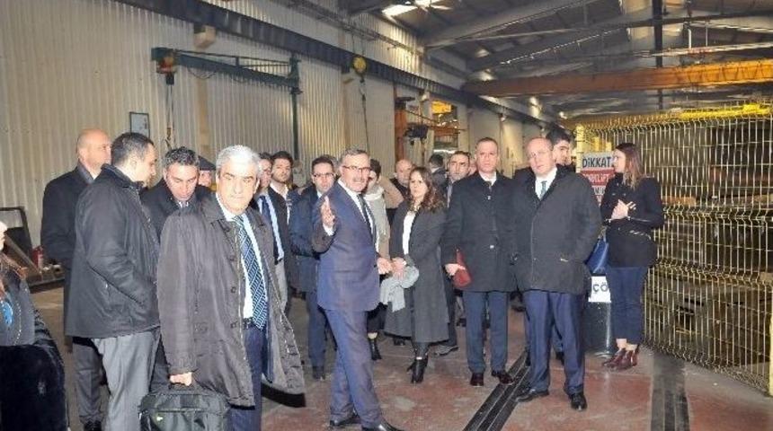 T&uuml;rkiye&rsquo;deki İş Makinesi &Uuml;reticileri Konya&rsquo;da Buluştu