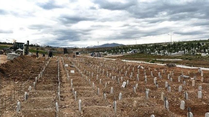 B&uuml;y&uuml;kşehir Belediyesinden 2016 Yılında 2 Bin 610 Kez Taziye &Ccedil;adırı Hizmeti