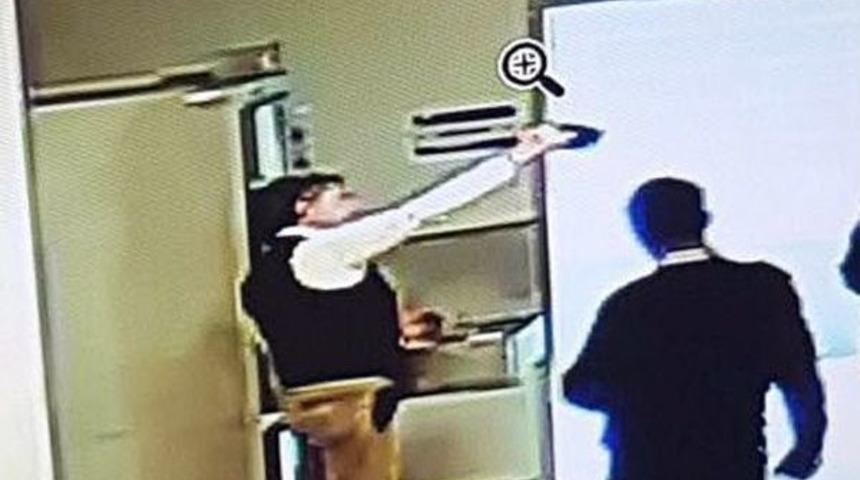 Hastanede &rsquo;cesetle Selfie&rsquo; Soruşturmasına Konu Fotoğraflar Ortaya &Ccedil;ıktı