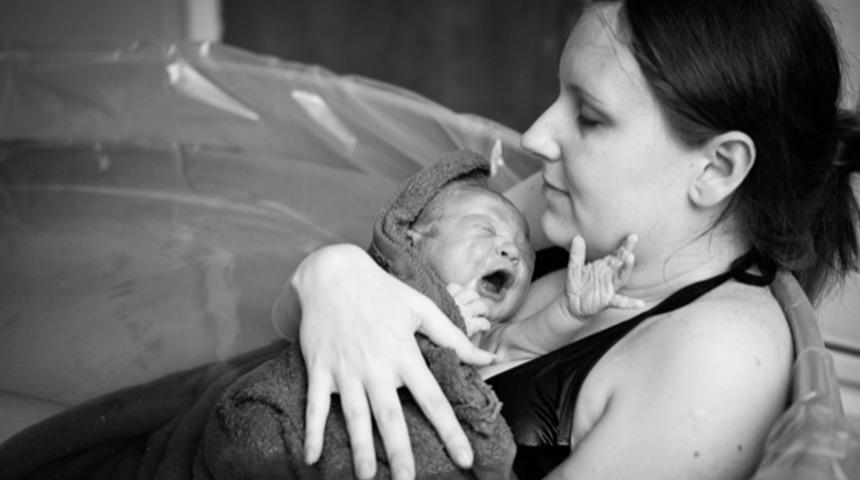 Suda doğumun avantajları nelerdir?