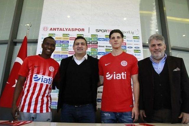 Antalyaspor’dan 2 Genç İsme İmza Töreni