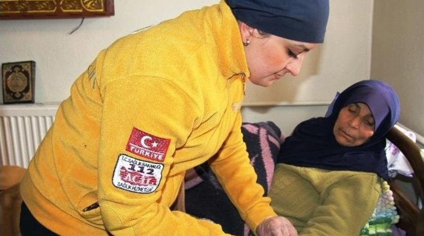 Suriyeli Aileler Sağlık Taramasından Ge&ccedil;iriliyor