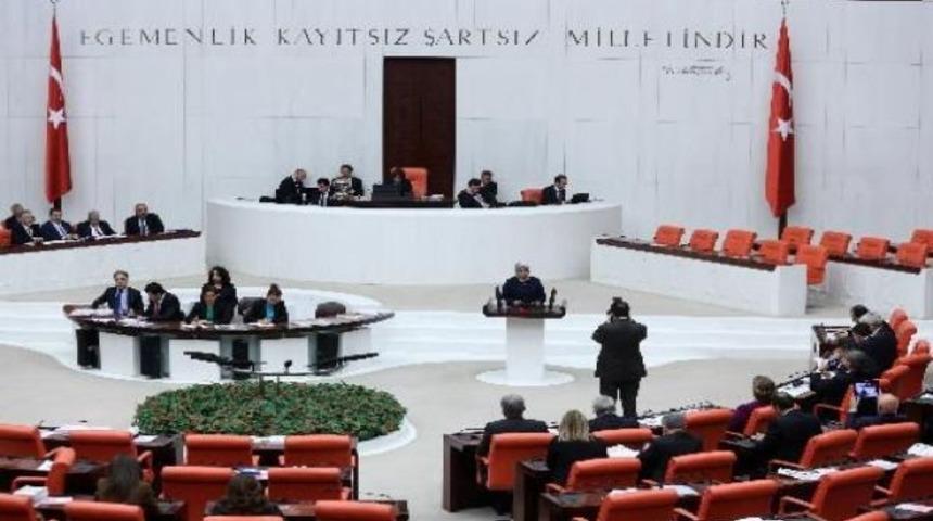 Meclis kürsüsünde bir ilk