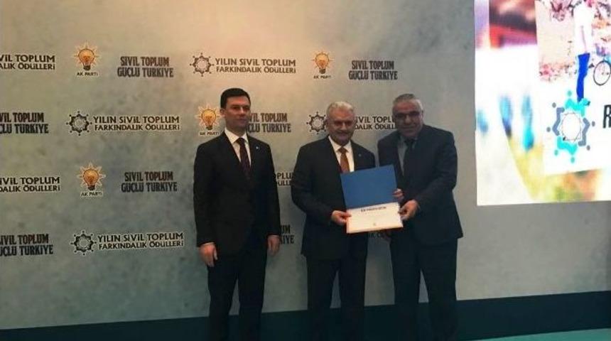 Ak Parti&rsquo;den Konya Şeker&rsquo;e &ldquo;farkındalık&rdquo; &Ouml;d&uuml;l&uuml;