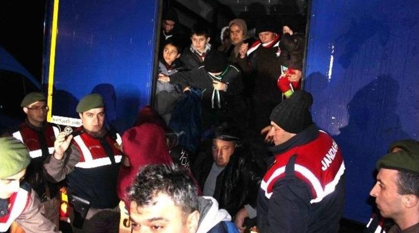 (&ouml;zel Haber) Umut Tacirlerinin Korkulu R&uuml;yası &lsquo;t&uuml;rk Jandarması&rsquo;