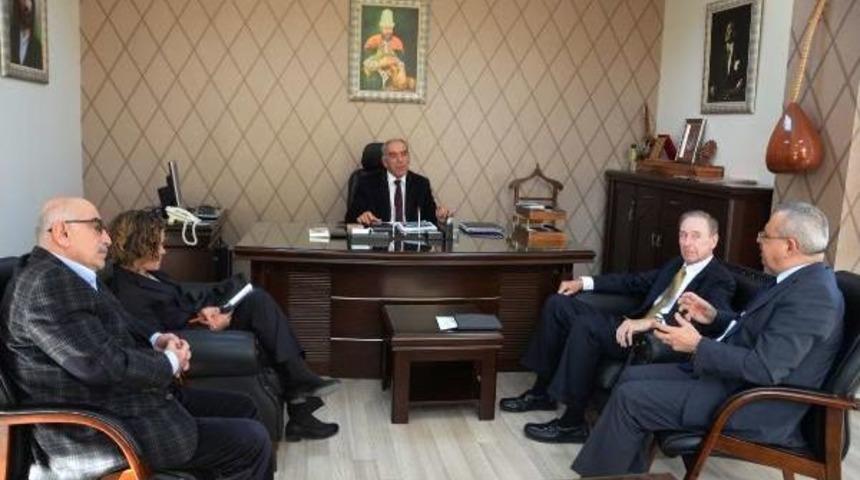 Abd Konsolos Vekili, Alevi Derneği Ve Cemevini Ziyaret Etti