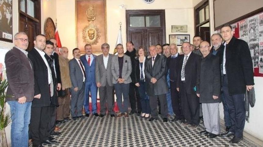 Mhp&rsquo;li Ahrazoğlu: "bir Oyum Var O Da Evettir"