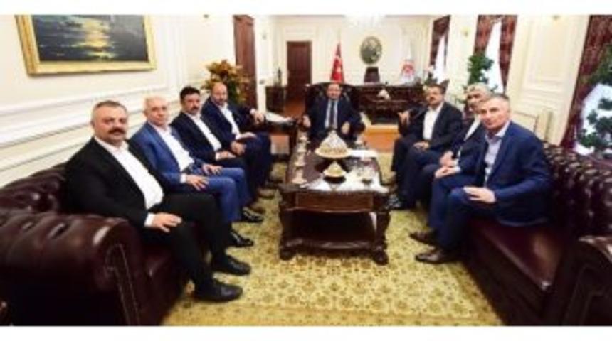 Bakan Bozdağ, B&uuml;ro Memur-sen Y&ouml;netimini Kabul Etti