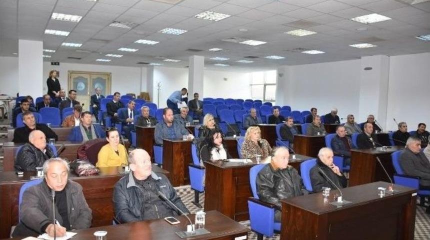 Başkan Saka Muhtarlar İle Bir Araya Geldi