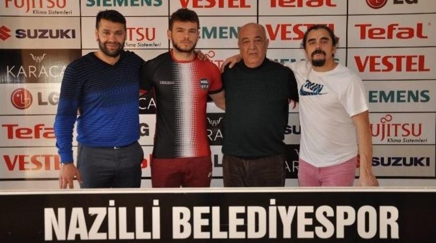 Nazillispor Kadrosunu G&uuml;&ccedil;lendirdi