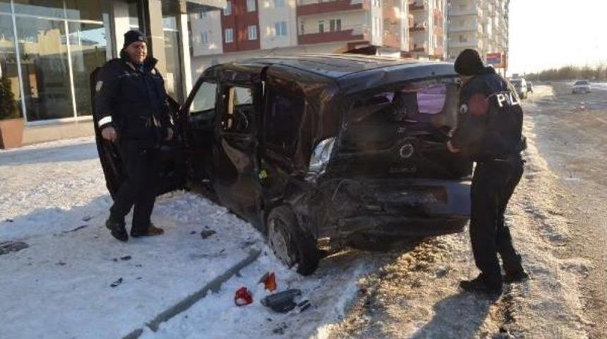 Niğde&rsquo;De Kaza: 6 Yaralı