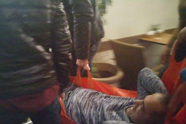 İş Adamına Avm&rsquo;de Silahlı Saldırı G&uuml;venlik Kamerasında 1