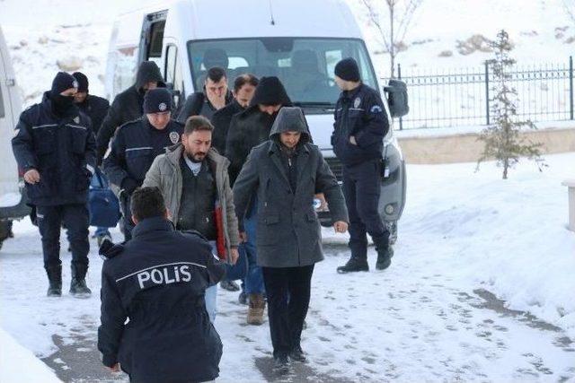 Sivas’ta Fetö’den 11 Polis Tutuklandı