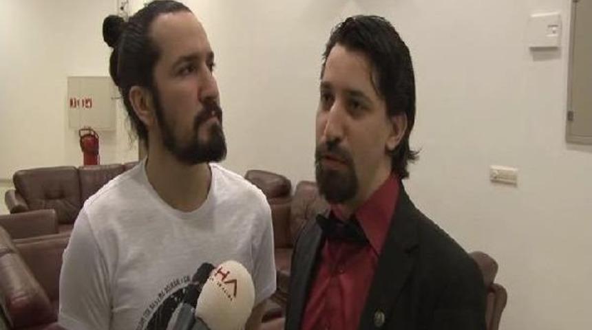 Barış Man&ccedil;o Kadık&ouml;y'de Şarkıları Ile Anıldı