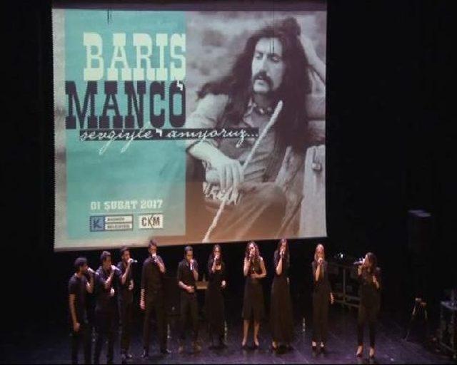 Barış Man&ccedil;o Kadık&ouml;y de Şarkıları Ile Anıldı 2