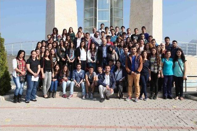 Bayraklı&rsquo;da Memnuniyet Anketi 3