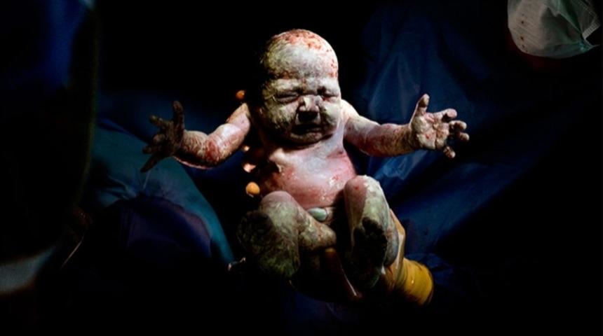 O ilk nefesin alındığı mucizevi an! 