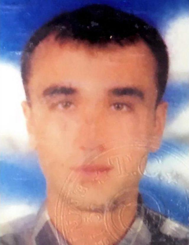 &nbsp;Antalya da Otomobil Motosiklete &Ccedil;arptı: 1 &Ouml;l&uuml; 2