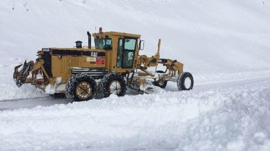 Van&rsquo;da 630 Mahalle Yolu Ulaşıma Kapandı