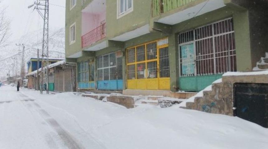 Beyt&uuml;şşebap Esnafına Kar Molası