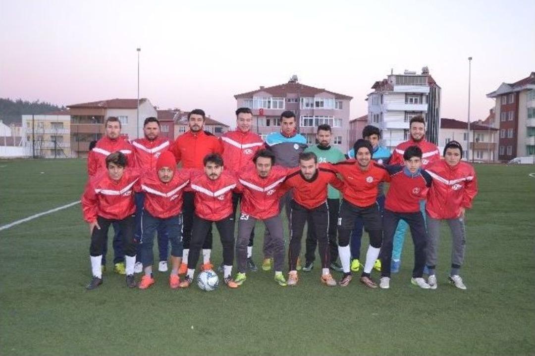 Bilecikspor Hafta Sonu Oynayacağı Ma&ccedil;ın Hazırlıklarını S&uuml;rd&uuml;r&uuml;yor