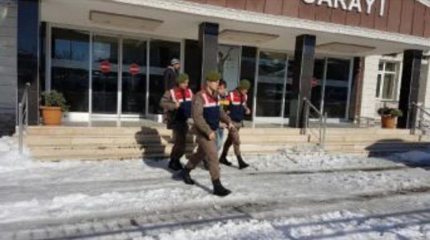 M&uuml;zik Kutusunda Uyuşturucuya Bir Tutuklama