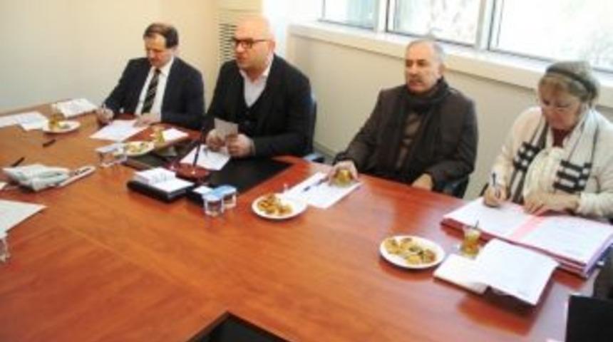 B&uuml;y&uuml;kşehir Belediyesi Enc&uuml;meninde Kiralama İhaleleri Yapıldı