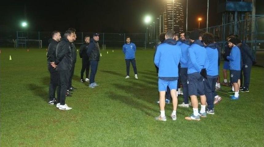 Adana Demirspor &Ccedil;alışmalara Başladı