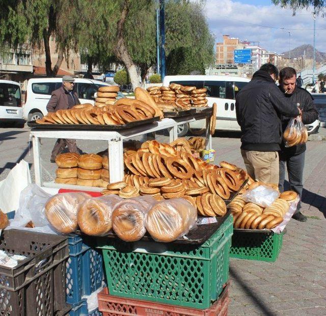 Bu Gelenek 400 Yıldır Devem Ediyor