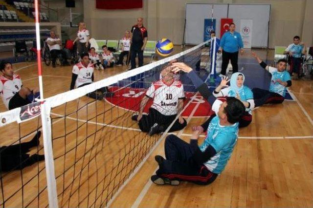 Fethiye'de Voleybol Şöleni