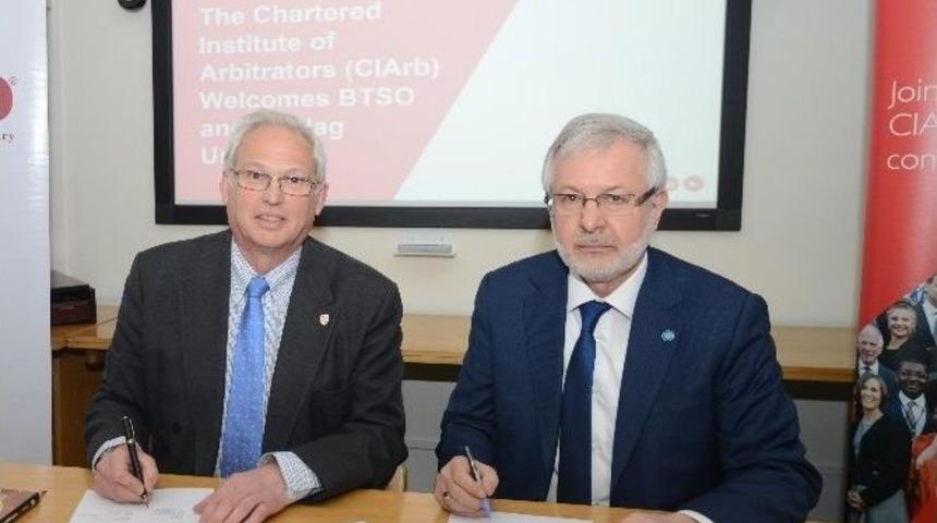 Uü’den Tahkim Hakemliğinde Bir İlk