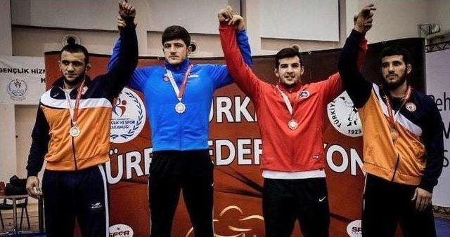 Büyükşehir’in Pehlivanı Ertürk: “hedefim Tokyo 2020”