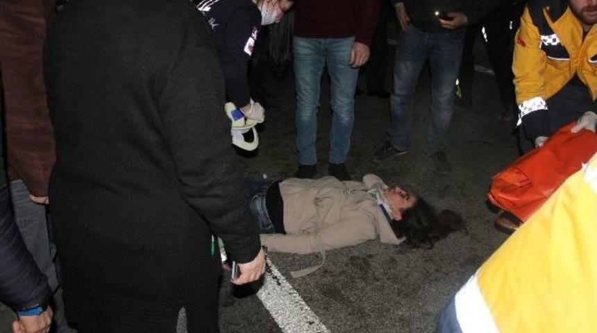 Sakarya&rsquo;da Trafik Kazası: 2 Yaralı