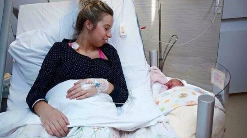 Yeni doğum yapan anneler i&ccedil;in &ouml;zel yatak