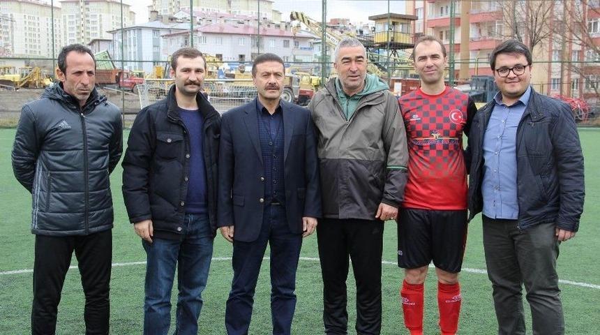 Sivas&rsquo;ta Şehit Savcı Mehmet Kiraz Anısına Futbol Turnuvası