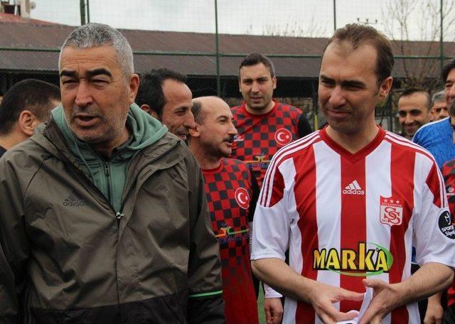 Sivas’ta Şehit Savcı Mehmet Kiraz Anısına Futbol Turnuvası