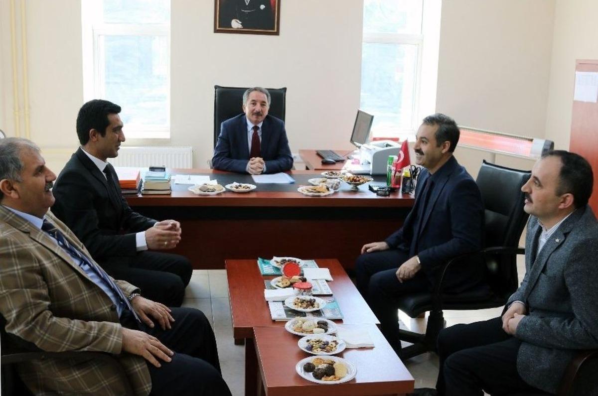 Rekt&ouml;r Prof. Dr. Karabulut&rsquo;tan İl&ccedil;elere Ziyaret
