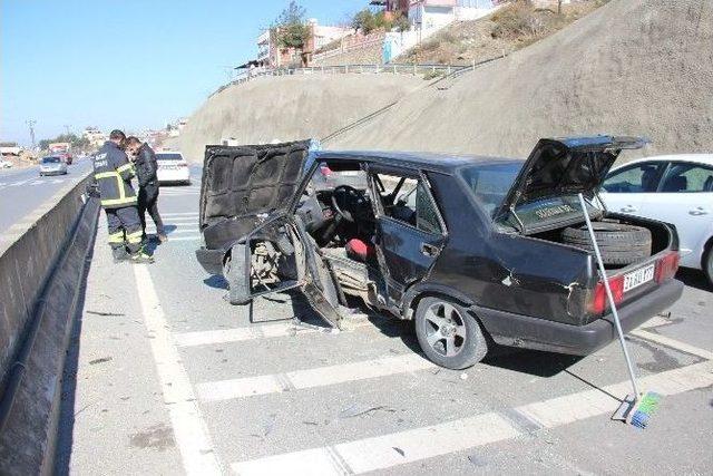 Hatay’da Trafik Kazası: 4 Yaralı